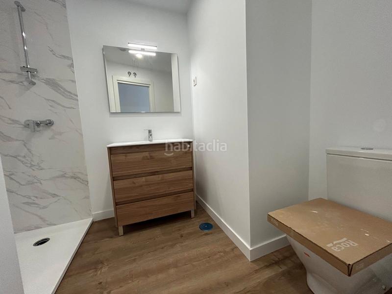 Foto 7d233f58-23e9-466e-b1b5-c6ea71301ece. Rent ground floor with heating parking in Casa Amarilla Galapagar