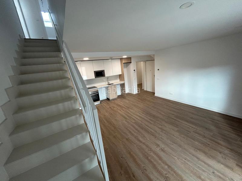 Foto 2e04ef0b-f144-4d8b-ad4f-b8115e4659a8. Rent duplex with heating parking in Casa Amarilla Galapagar