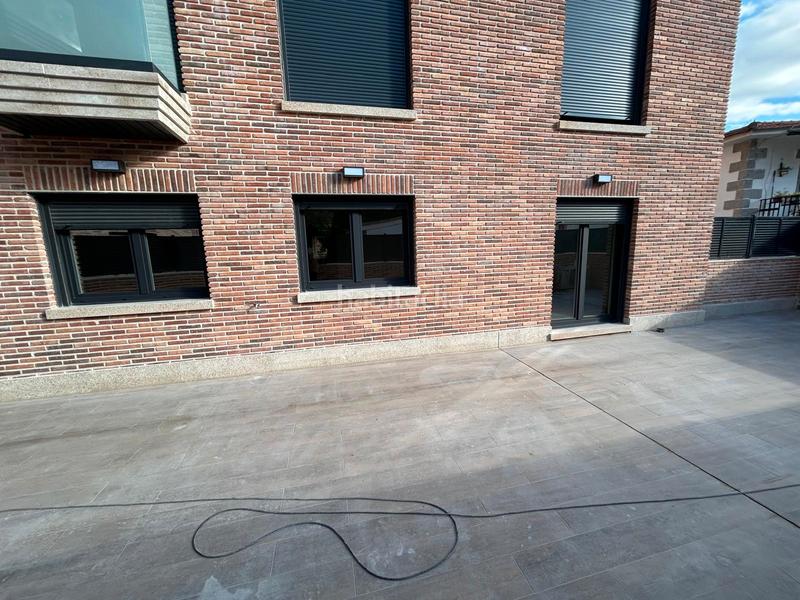 Foto 7528f9da-e4f7-4fe0-ace3-51a9c67a9ced. Location appartement avec chauffage parking dans Casa Amarilla Galapagar