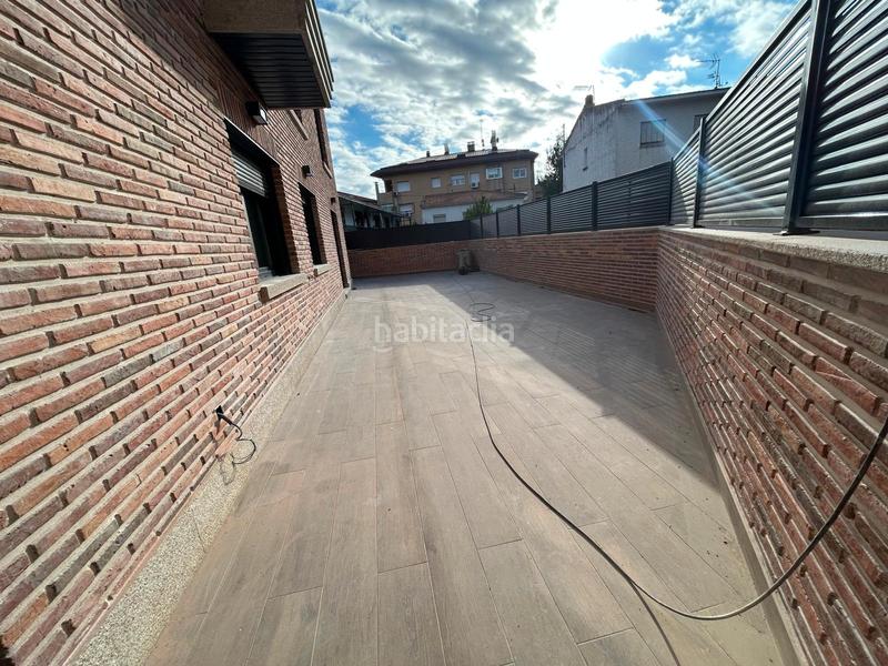 Foto 2a100af7-4882-417f-9abc-8b1ce1bc2aec. Rent flat with heating parking in Casa Amarilla Galapagar