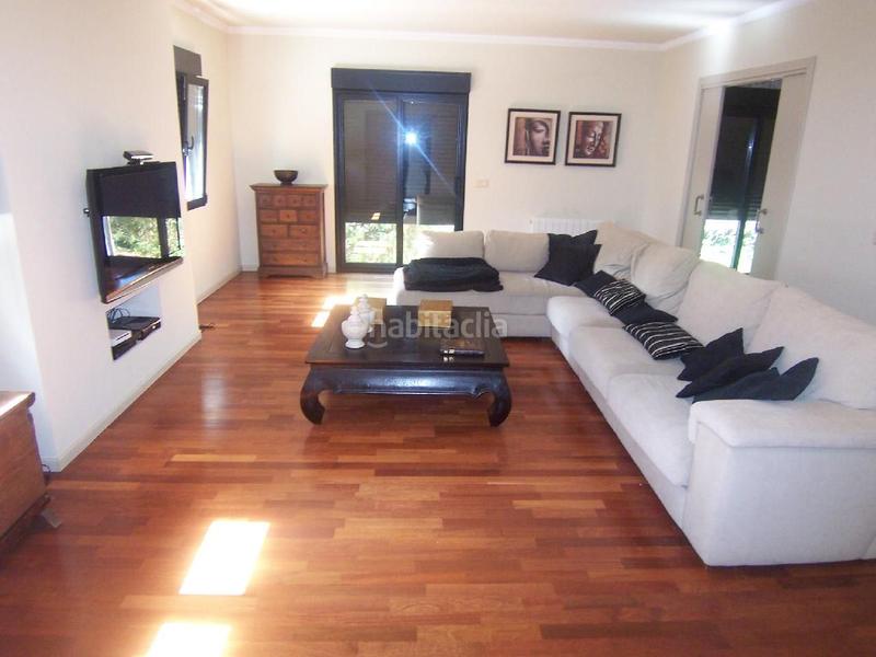 Foto a9eba468-eae2-4e0c-85e9-05a8b9fe9696. Miete chalet mit heizung parking pool in Los Robles Torrelodones