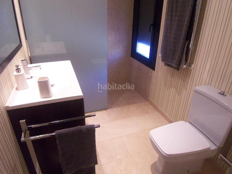 Foto f900ab4a-e772-49a4-b1a3-ebb27c05d1d5. Miete chalet mit heizung parking pool in Los Robles Torrelodones
