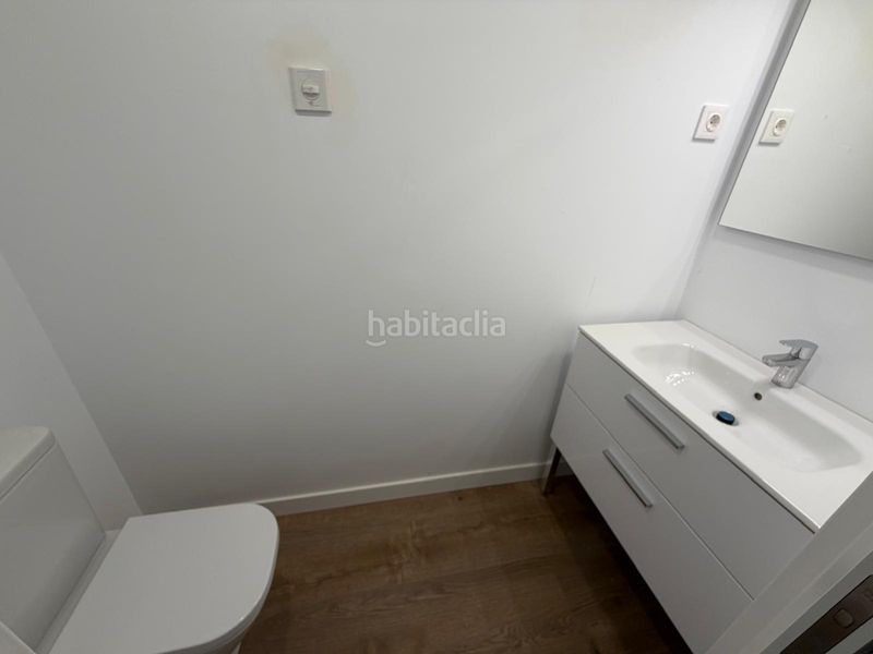 Foto dc772db2-a8e5-4e7a-ba20-0361bc022321. Affitto duplex con riscaldamento in Casa Amarilla Galapagar