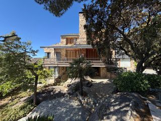 Chalet  Calle de antonio maura. Independiente con piscina y vistas