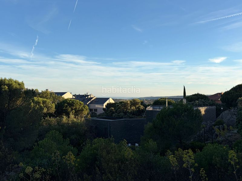 Foto 40560b55-5f14-4d0e-957a-629fb6ee813a. Terreny residencial a Los Robles Torrelodones