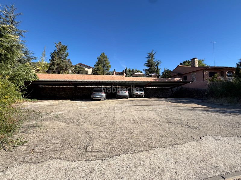 Foto 0266e0d8-1af9-4ff5-9045-788996b61d0c. Chalet mit kamin heizung parking pool in Valdemaqueda