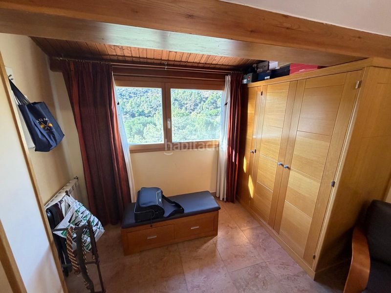 Foto 46a3f850-890d-4323-b7e6-e508581d658b. Chalet mit kamin heizung parking pool in Valdemaqueda