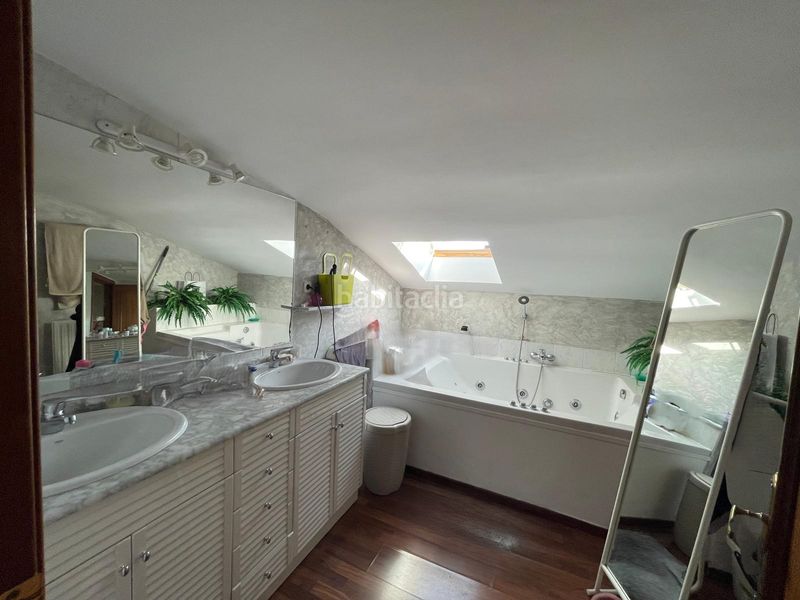 Foto a5a10d3d-02b9-44a1-a4da-bbe5e8484cd2. Dúplex amb calefacció aparcament piscina a San Agustín de Guadalix