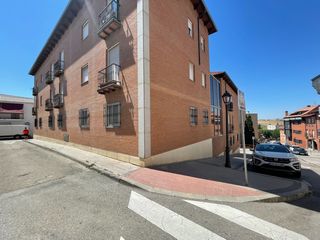 Etagenwohnung  Calle de la nueva era de postas. Vivienda de 3 dormitorios, 2 baños, 95 m2