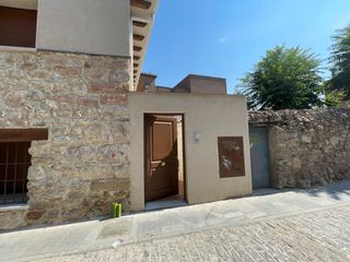 Affitto Piano terra  Calle postas 2. Alquiler de vivienda, bajo, a estrenar¡¡¡¡