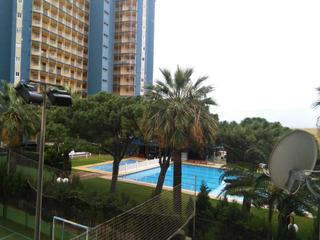 Location Appartement  Avenida madrid. Disponible de septiembre a junio. apartamento de dos dormitorios