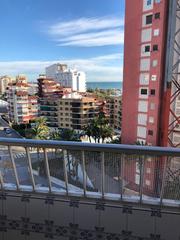 Miete Appartement  Avinguda de la constitució. Disponible hasta  junio 2026 apartamento muy bien ubicado con vi