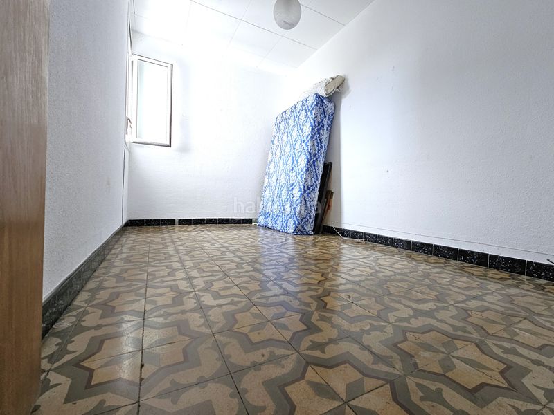 Foto 6c2588f7-5378-471c-b05a-34b6ef975263. Pis amb calefacció a Manresà Badalona