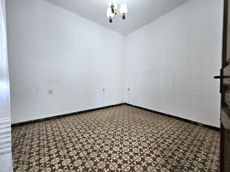 Foto 4ffa71de-7231-47c7-9163-6256bd8327da. Pis amb calefacció a El Camp de l´Arpa del Clot Barcelona