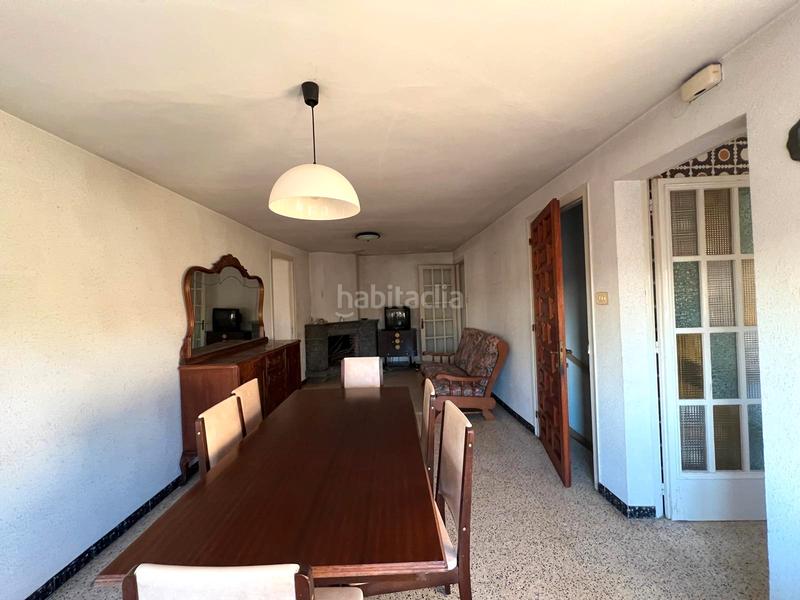 Foto 516fa920-97a2-4c76-a941-e3a51c5509a1. Masia amb aparcament a Montmaneu