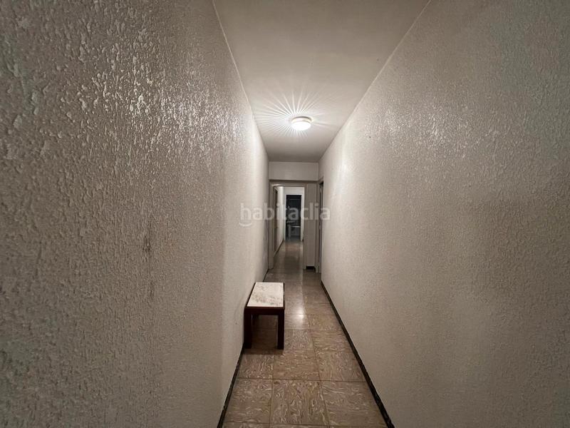 Foto b7a78d69-a07a-4efe-8282-cc907af170f1. Masia amb aparcament a Montmaneu