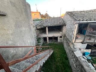 Masia a Montmaneu. Casa de pueblo con patio en venta en la panadella: