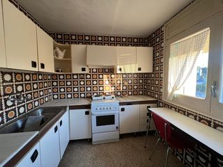 Masia a Montmaneu. Casa de pueblo con patio en venta en la panadella: