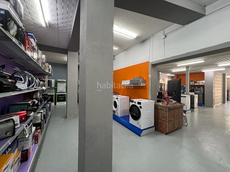 Foto bed614b4-ea87-4f6d-aa4d-e207b5f141d6. Local comercial a Llevant Igualada