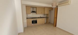 Etagenwohnung in dena. Piso semi-nuevo de 2 habitaciones y parking en venta en el pla d