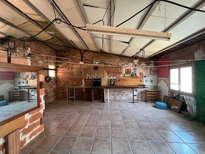 Foto aa2a2936-0fd3-432e-be5d-b479979f2997. Casa amb aparcament a Ponent - Set Camins Igualada