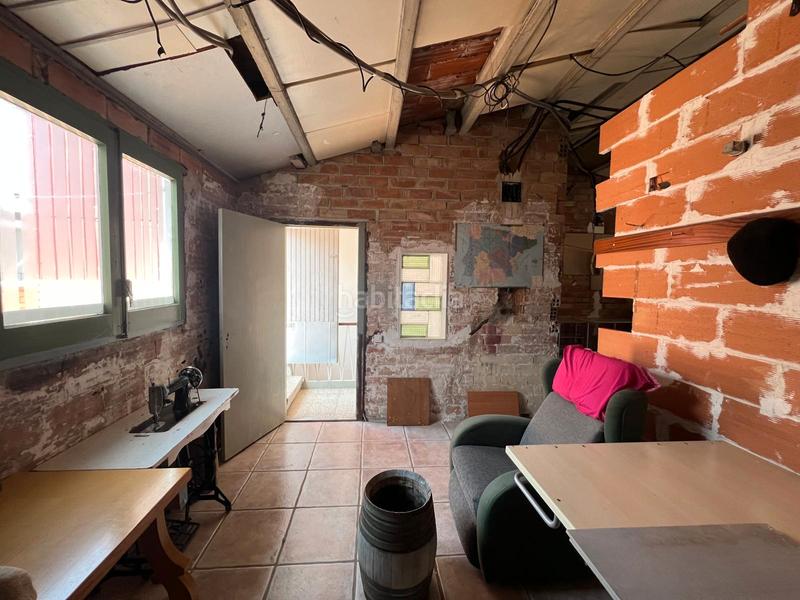 Foto b8c2dbed-bc28-45a6-b409-9fe01b9ce1a9. Casa amb aparcament a Ponent - Set Camins Igualada