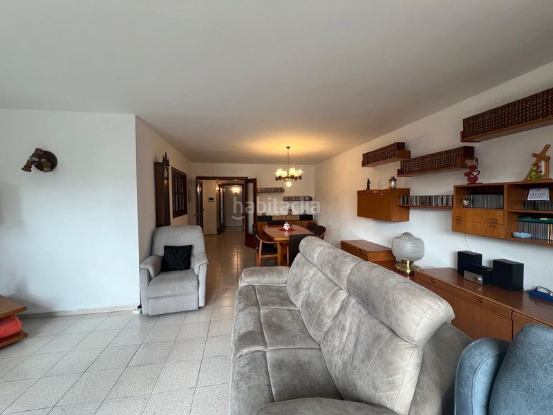 Foto d3b57200-ff52-4f1d-b05e-fc823d8a5d15. Casa amb xemeneia calefacció aparcament a Poble Sec Igualada