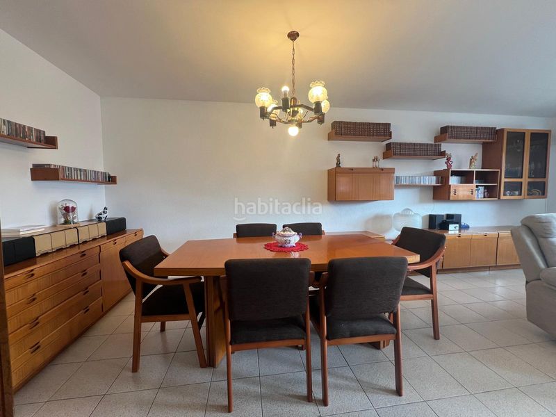 Foto d779c0c1-b184-4d8c-8eb4-3b1f2602a5c0. Casa amb xemeneia calefacció aparcament a Poble Sec Igualada