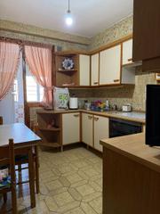 Pis a Sur - PAU 4. Piso en venta en sur