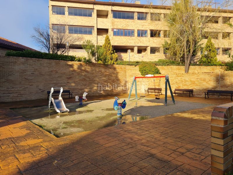 Foto ff87b833-eaca-4a6a-93ff-345aa1328e28. Dúplex amb calefacció piscina a La Dehesa - El Pinar Navalcarnero