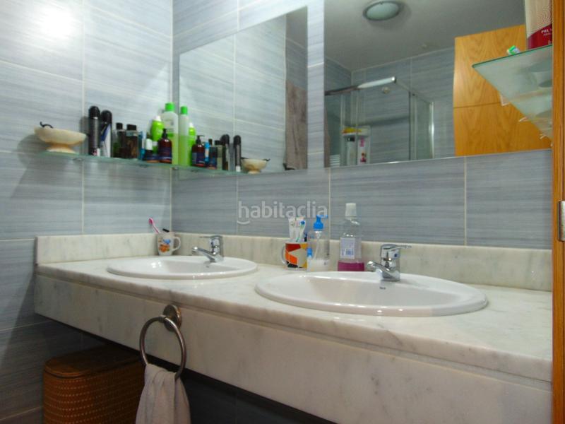 Foto 0d8d8e34-852a-450c-a388-f2be3b6b4b25. Maison jumelée avec chauffage piscine dans Las Castañeras - Bulevar Arroyomolinos