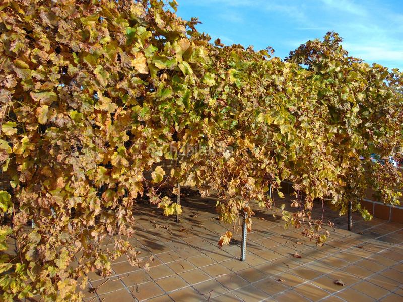 Foto 6ea7d44d-26dc-44c4-b510-49f3e82748ae. Maison jumelée avec chauffage piscine dans Las Castañeras - Bulevar Arroyomolinos
