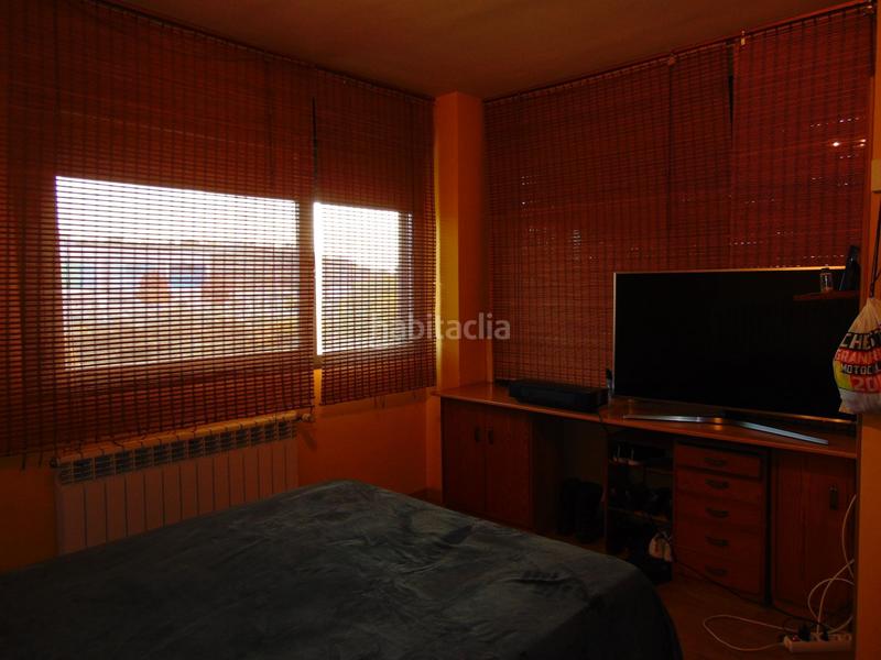 Foto e28c41c1-d85b-42f9-8c76-e8a0dc7b39d1. Maison jumelée avec chauffage piscine dans Las Castañeras - Bulevar Arroyomolinos