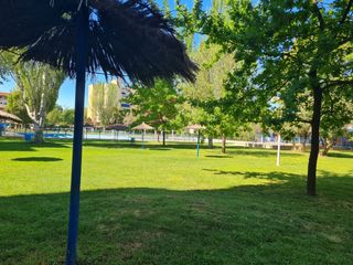 Etagenwohnung in Sur - PAU 4. Piso en venta en sur