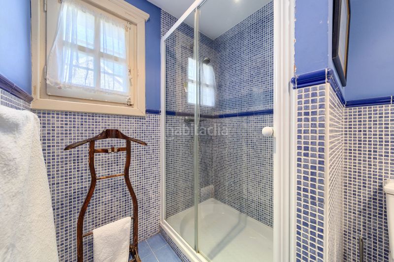 Foto a1ec691a-11d3-45bf-91c5-eae1739ae79e. Casa adossada amb calefacció aparcament piscina a Pozuelo de Alarcón
