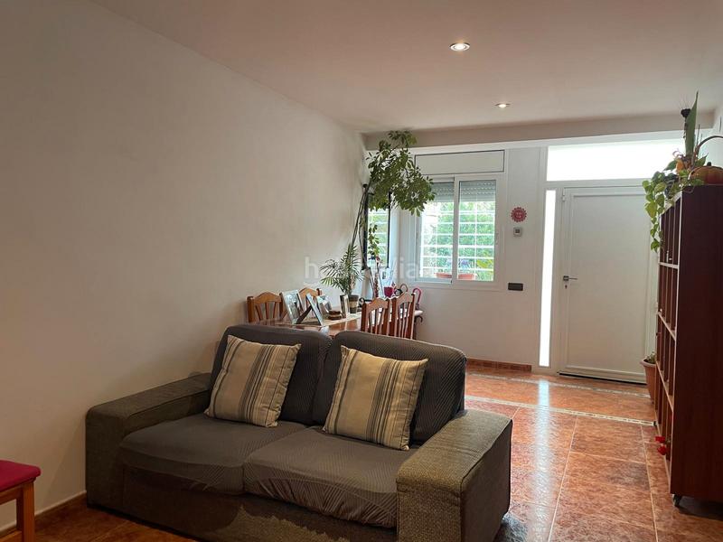 Foto 0a8e14c4-c7b0-4ec8-b667-393f904af51f. Chalet con camino riscaldamento parcheggio piscina in Sant Salvador de Guardiola