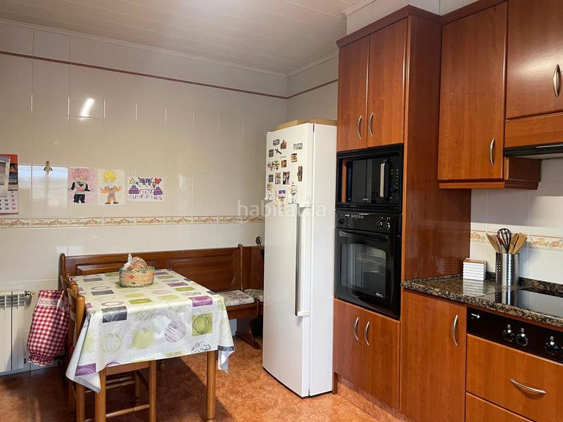 Foto 2e86d045-60f8-44b2-a52e-f171e7a79d7a. Chalet con camino riscaldamento parcheggio piscina in Sant Salvador de Guardiola