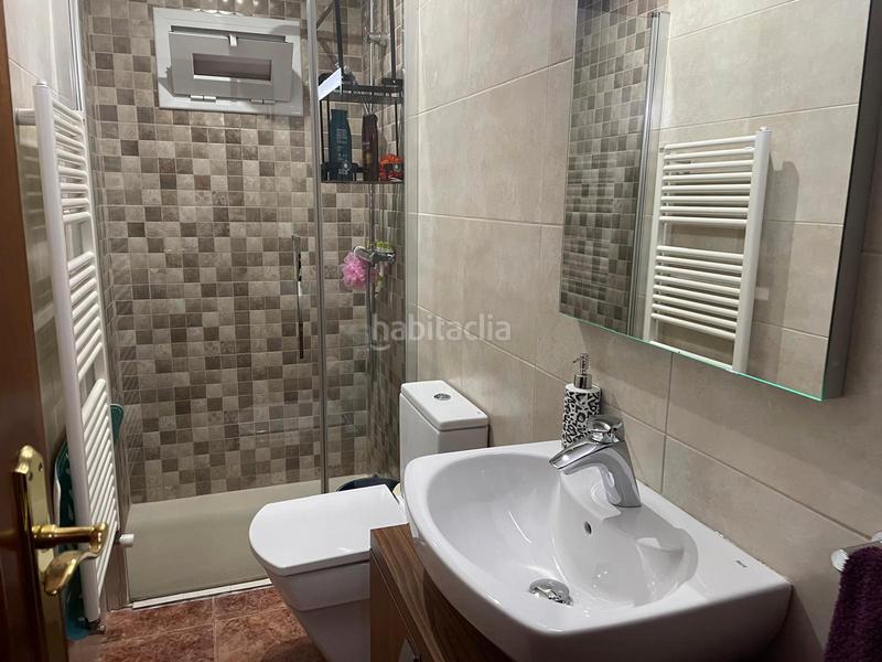 Foto 36f89953-5579-4834-8b04-11cf7615a57e. Chalet con camino riscaldamento parcheggio piscina in Sant Salvador de Guardiola