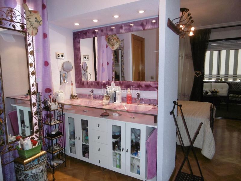 Foto c210d1d3-e87f-4f4f-adc1-e7b9c13db19a. Appartamento con riscaldamento in Valleaguado-La Cañada Coslada