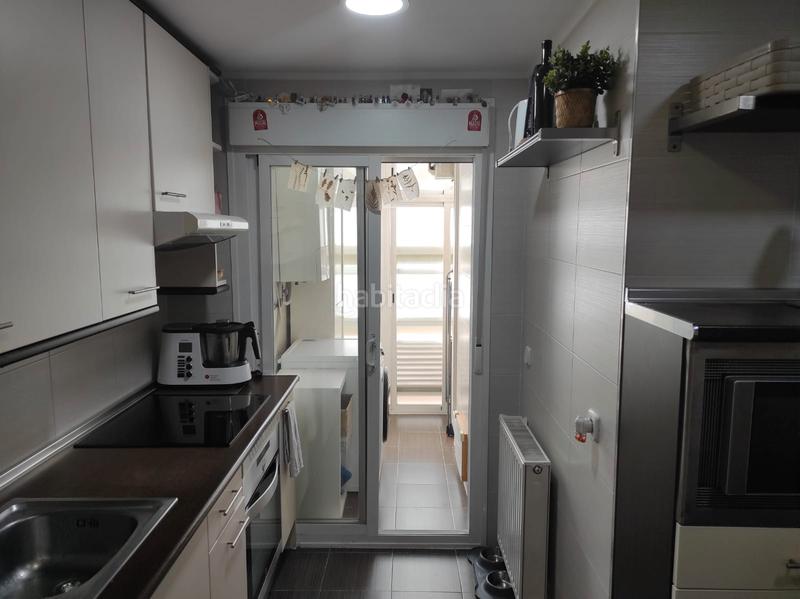 Foto 8d0d5289-c642-41d8-b2c2-164c8061f381. Flat with heating parking pool in Orcasur-12 de Octubre Madrid