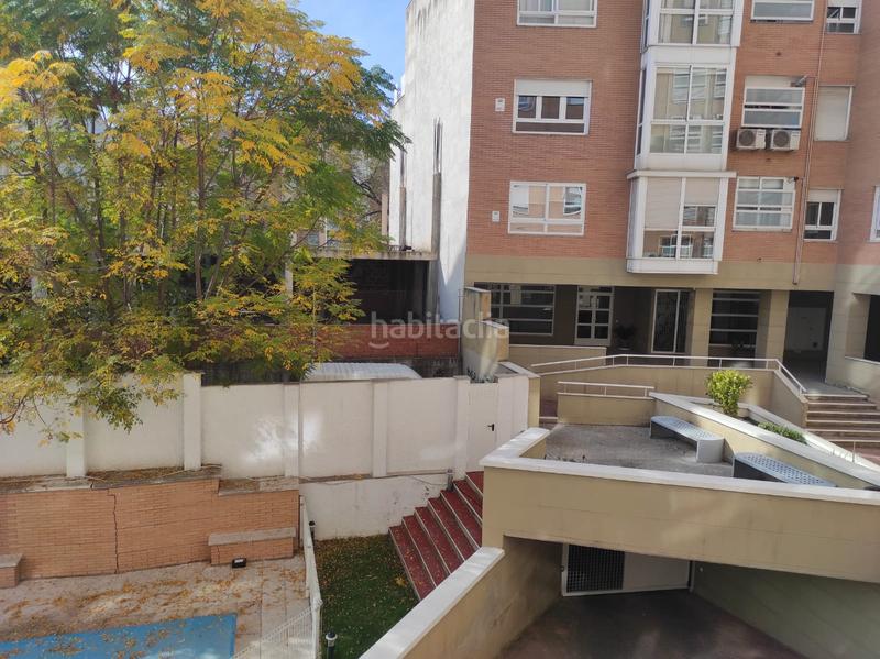 Foto b35521d0-f842-4158-b34a-97b738c653bb. Flat with heating parking pool in Orcasur-12 de Octubre Madrid