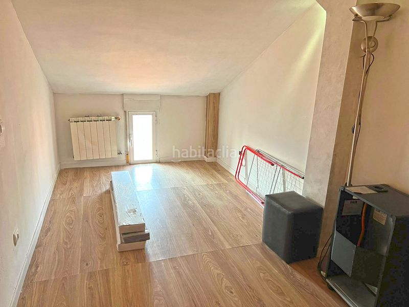 Foto 38f308da-a52a-4f1d-84db-ee916eb3585b. Duplex with heating in Loeches
