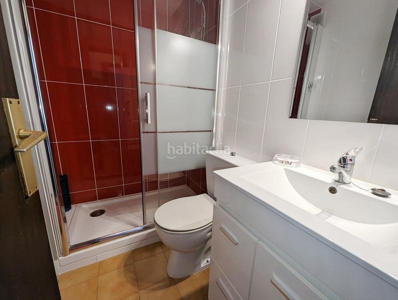 Foto 8a0be4fa-6933-471c-a91d-8640aa7a608d. Ático  en venta con terraza, vistas al canal y amarre comunitario . en Empuriabrava