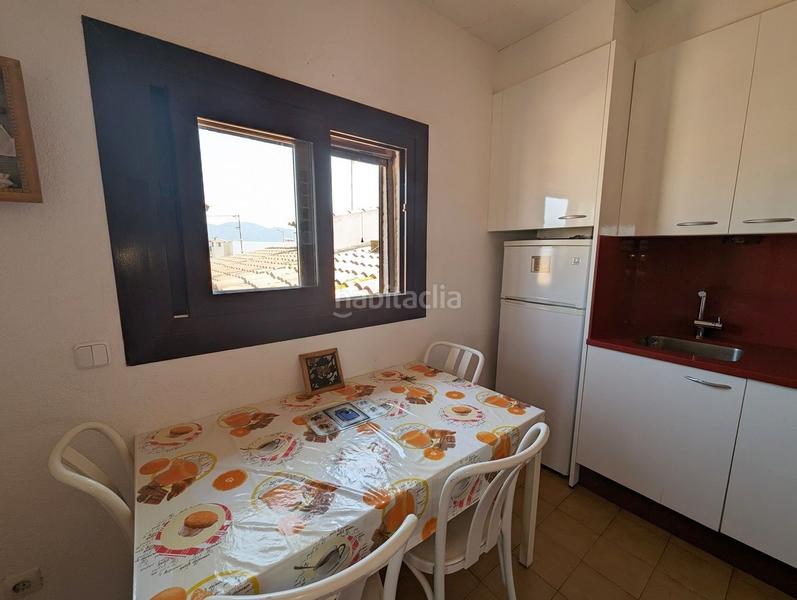 Foto 9512ed9a-54e4-4937-99b3-4bd0e6d1d4f1. Ático  en venta con terraza, vistas al canal y amarre comunitario . en Empuriabrava