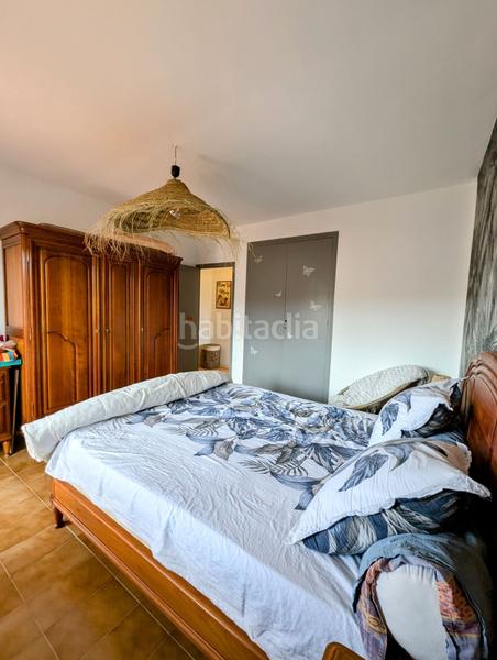 Foto ce5d9220-32cb-4658-9874-8cffc4855bdd. Apartamento  en venta con vistas al canal, amarre y aparcamiento . en Empuriabrava