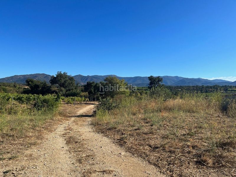 Foto b8f62f22-4dba-48f3-909e-474908d9f4c8. Masia a Vajol (La)