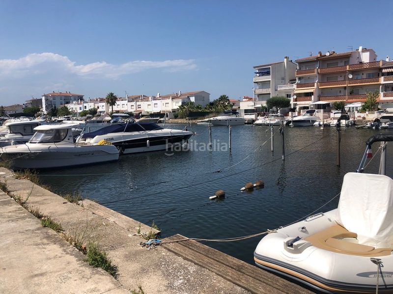 Foto 7d8aa7fb-b1a1-4137-86d1-cb37225c6836. Aparcament cotxe a Port Banyuls - Port Alegre - Port Empordà Empuriabrava