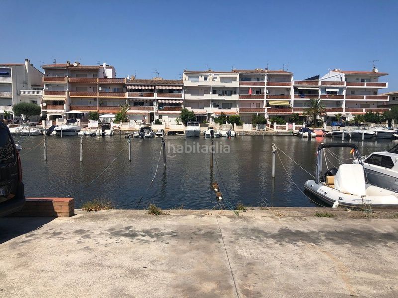 Foto ca3442a9-9250-4955-92f5-a962b9286b96. Aparcament cotxe a Port Banyuls - Port Alegre - Port Empordà Empuriabrava