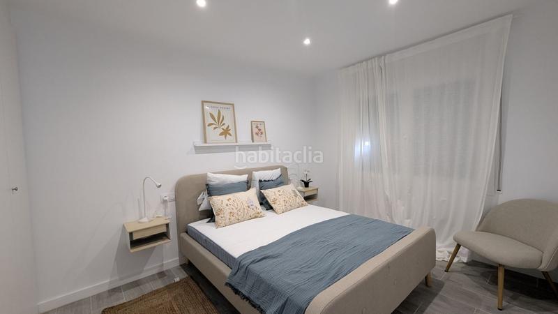 Foto 5cf83e19-dbf8-4d58-8713-1e848e157c63. Apartamento  en venta con piscina y jardín comunitario y plaza de aparcamiento . en Empuriabrava