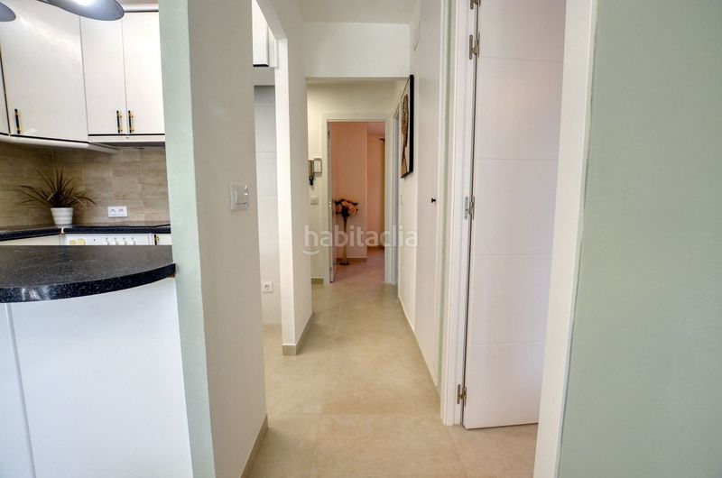Foto 0cffe0aa-334e-4f19-8070-0b5d2369457b. Apartament amb calefacció piscina a Carmençó Empuriabrava